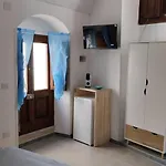 Rosa A E B 펜션 갈리폴리